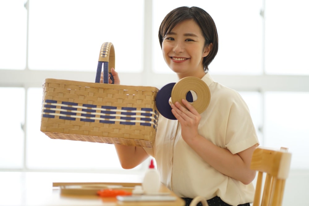 初心者でも簡単!紙バンド手芸で作るかごの作り方|材料・手順・サイズ調整まで徹底解説